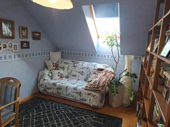 Sprzedam zadbany dom z pięknym ogrodem