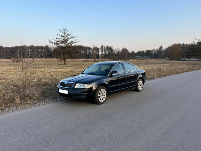 Skoda Superb 2.0 TDI Limousine Comfort 2006r. Polift