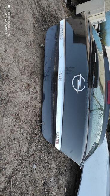Opel Astra H HB klapa tylna kompletna