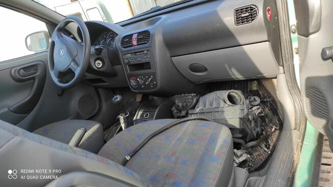 Opel Corsa C 1,0 maska zderzak drzwi klapa