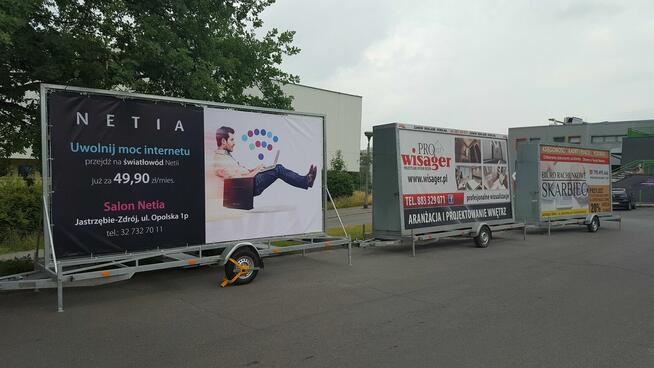 Mobilna reklama Przyczepa reklamowa Baner Billboard Wynajem