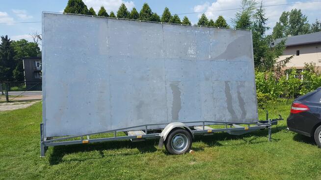 Mobilna reklama Przyczepa reklamowa Baner Billboard Wynajem