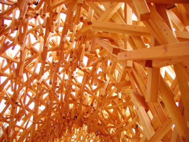 SPRZEDAŻ WYSOKIEJ JAKOŚCI WIEŹB CNC I POKRYĆ DACHOWYCH