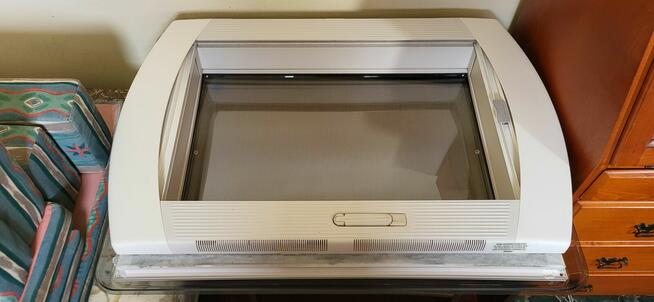 Okno dachowe do przyczepy kampingowej Remis RemiTop Vario I