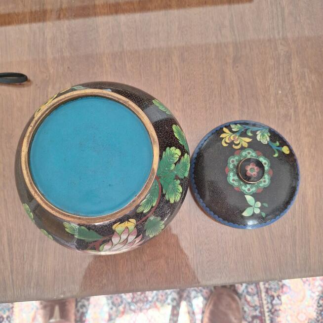 pojemnik z pokrywką