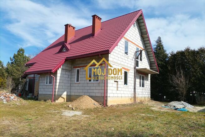 Nowy dom w Besku na dużej działce!