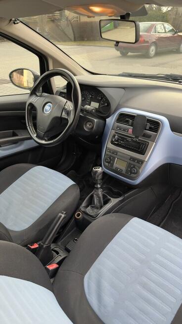 Sprzedam Fiata Grande Punto 2005 r. 1.4 benzyna