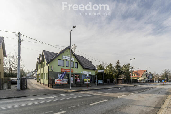 Budynek handlowy z domem wolnostojącym - Legionowo
