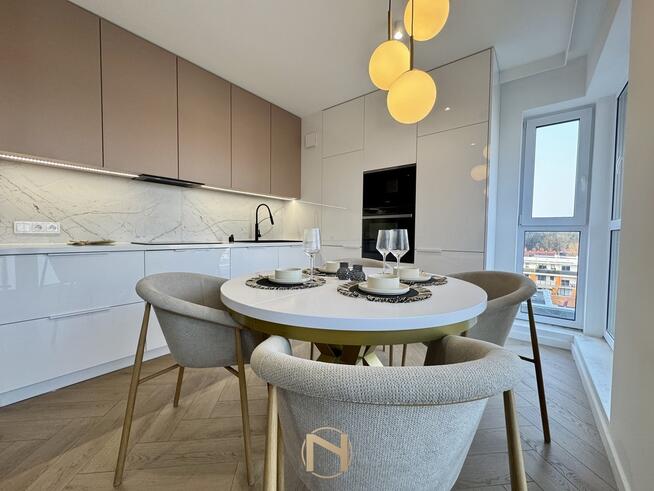 DWUPOZIOMOWE M Z WIDOKIEM NA PANORAME GORZÓW