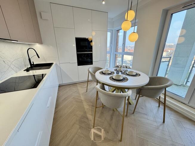 DWUPOZIOMOWE M Z WIDOKIEM NA PANORAME GORZÓW