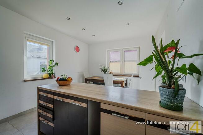 Dom Radłów, Kolejowa