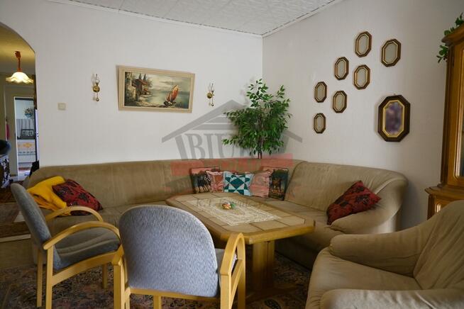 TURAWA/Rzędów/Dom do zamieszkania na 11a działce!