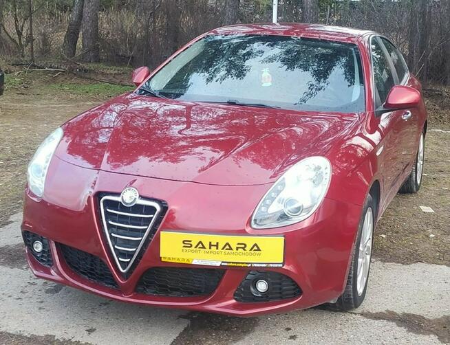 Alfa Romeo Giulietta skórzana tapicerka, piękny kolor- wiśnia, GWARANCJA.