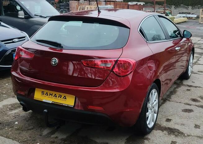 Alfa Romeo Giulietta skórzana tapicerka, piękny kolor- wiśnia, GWARANCJA.