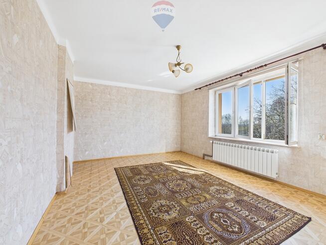 Urokliwy dom w Olszownicy z widokiem na góry