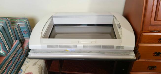 Okno dachowe do przyczepy kampingowej Remis RemiTop Vario I