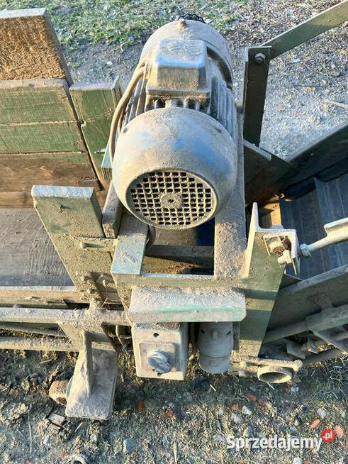 Kosz przyjęciowy do ziemniaków - solidny, gotowy do pracy