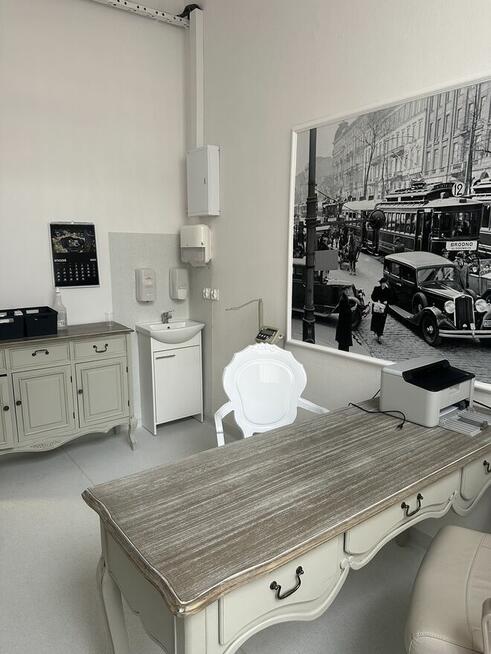 Oferujemy do podnajmu w pełni wyposażone gabinety lekarskie!