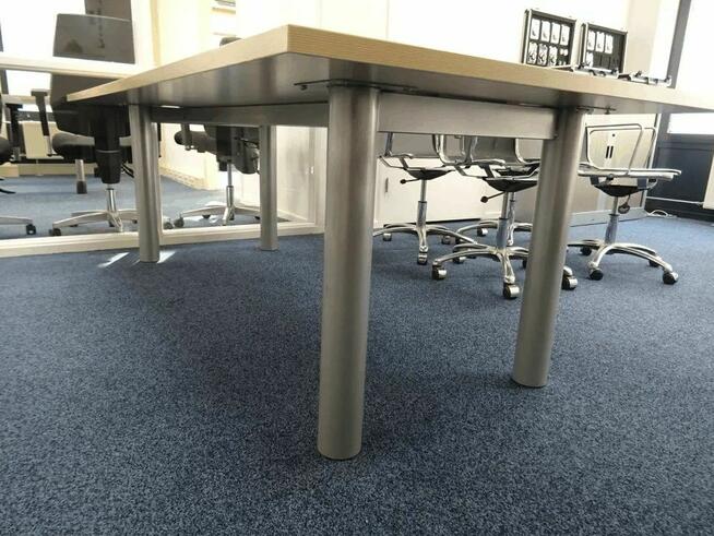 Stół konferencyjny 220x110x73 cm blat z bukowego drewna