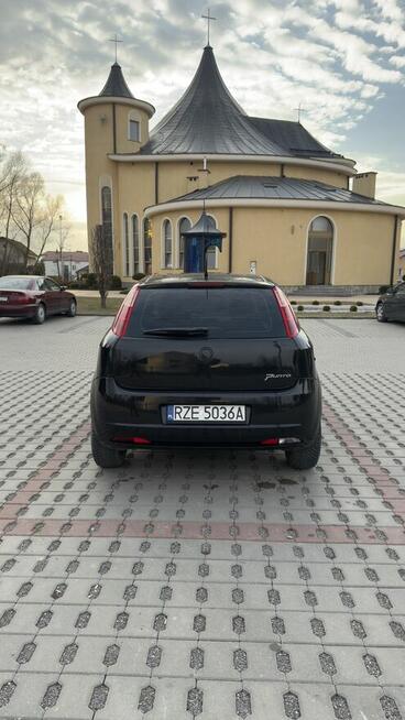 Sprzedam Fiata Grande Punto 2005 r. 1.4 benzyna