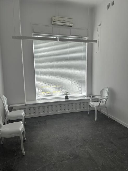 Oferujemy do podnajmu w pełni wyposażone gabinety lekarskie!