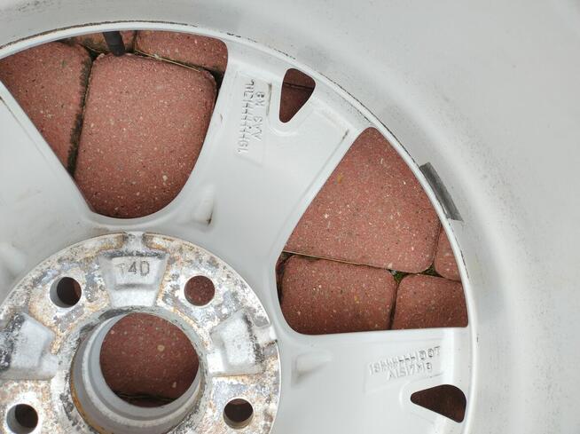 Koła Alufelgi 17225/50 Audi lato