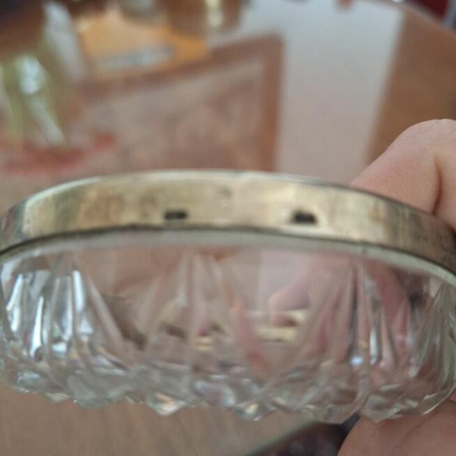 Naczynko kryształowe ze srebrną pozłacaną opaską