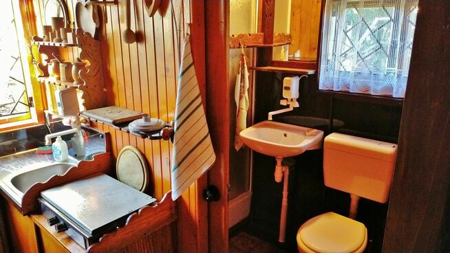 Sprzedam działkę rekreacyjną ROD z domkiem w Wieliczce