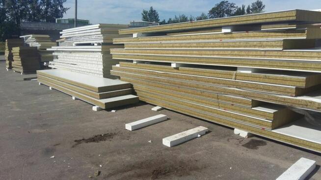 Płyty warstwowe dwuwarstwowa obornicka izolacyjna