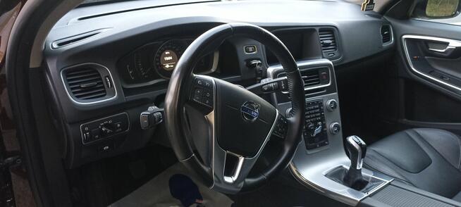 Super Volvo V60 cross country