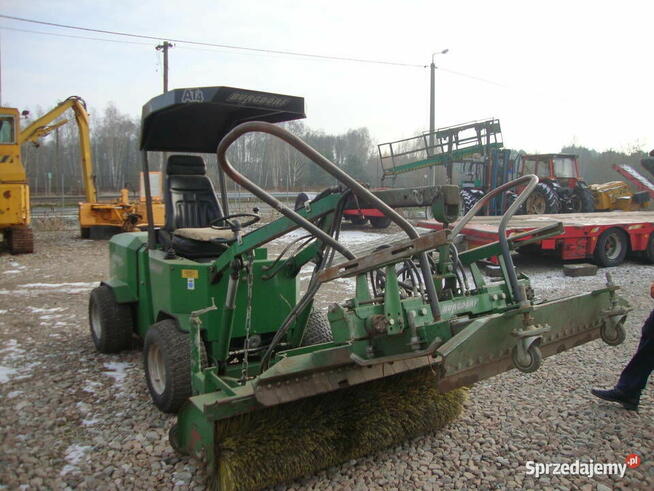 układarka do kostki Burgdorf AT4