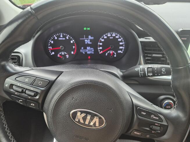 Auto osobowe Kia stonic