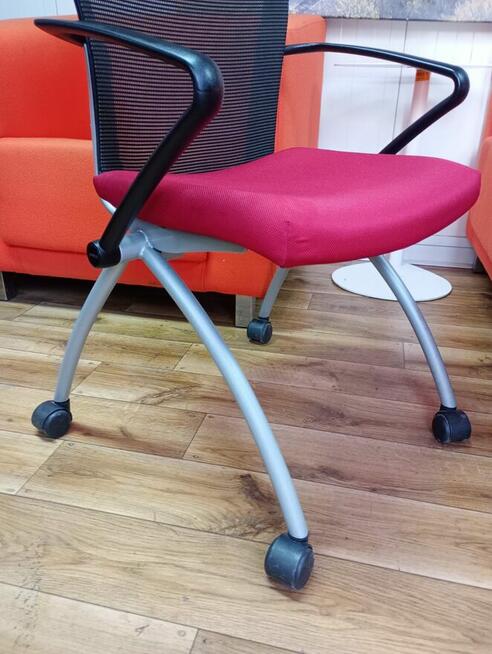 Krzesło konferencyjne mobilne Comforto krzesła biurowe