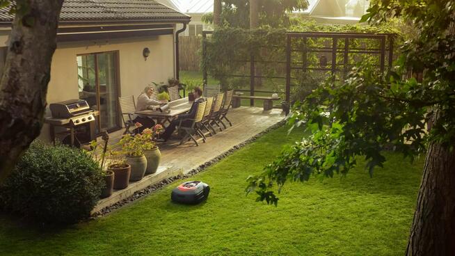 Montaż, Instalacja Robotów Koszących