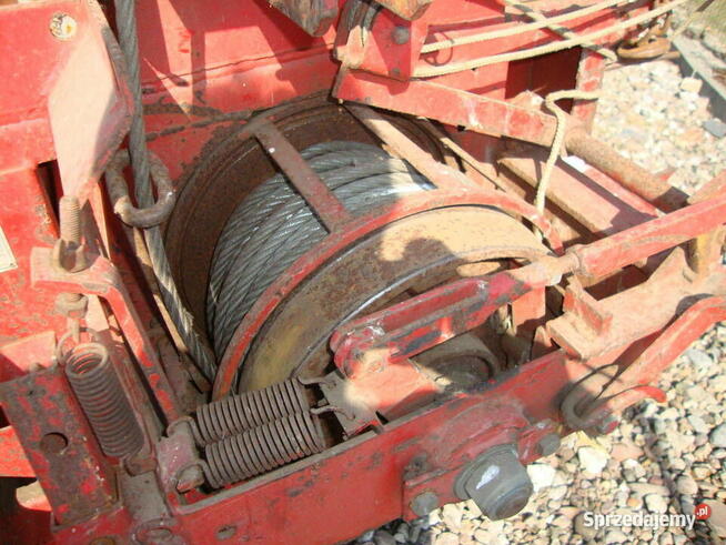 wyciągarka do drewna drzewa lasu 4,5 tony Lier