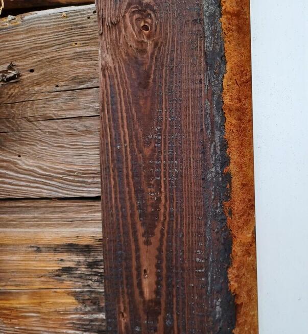 Dom drewniany z bali i desek do rozbiórki