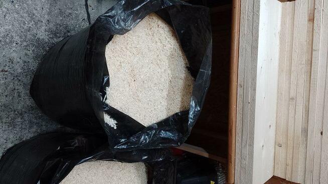 Trociny 120L suche bez pyłu z drewna po suszarni trocina wor