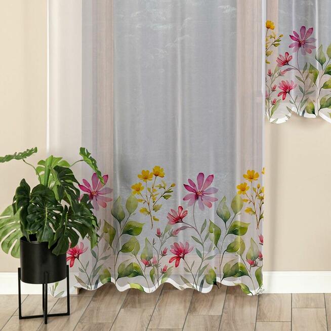 Nowe firany na balkon, kolorowe kwiaty, firany żakardowe