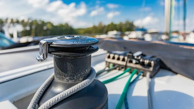 Antila33 jacht czarter wynajem jachtu Mazury