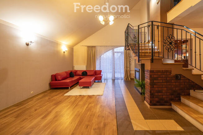 Przestronny dom w spokojnej dzielnicy, Mława