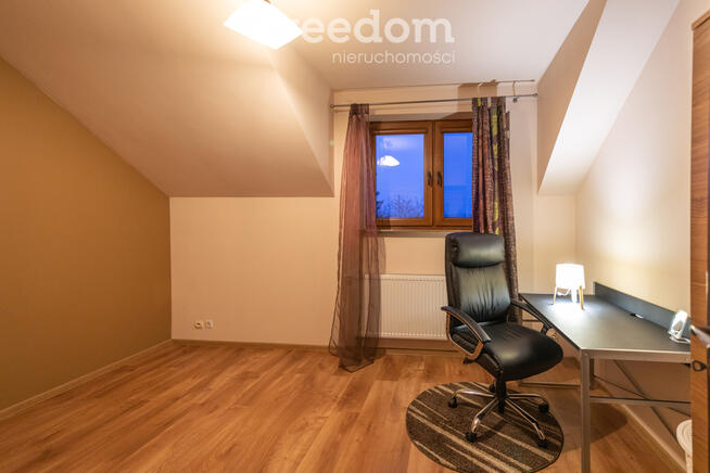 Przestronny dom w spokojnej dzielnicy, Mława