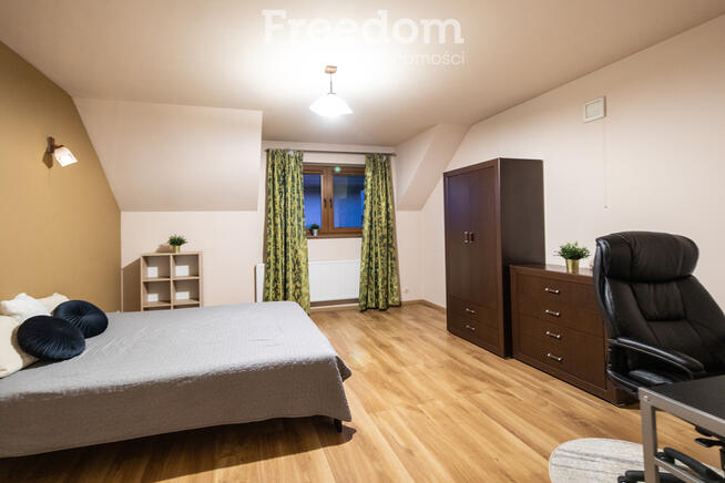 Przestronny dom w spokojnej dzielnicy, Mława