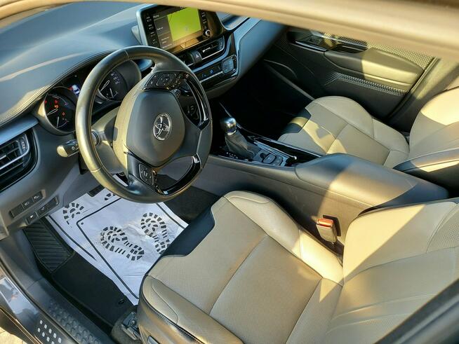 Toyota C-HR 2.0 hybryd Business Edition climatronic kamera grzane fotele