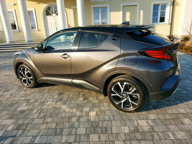 Toyota C-HR 2.0 hybryd Business Edition climatronic kamera grzane fotele