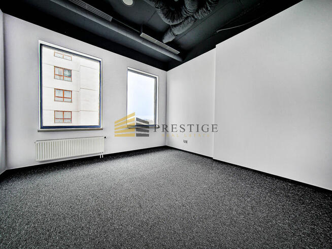 Wynajem lokalu w nowoczesnym biurowcu