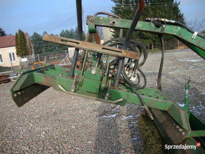 układarka do kostki Burgdorf AT4