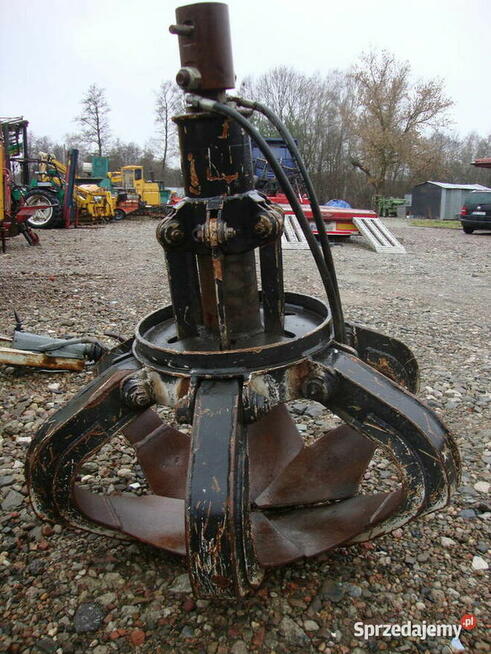 chwytak do złomu samochodowy