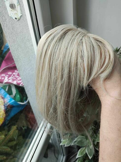 Peruka dla Kobiet Damska długie krótkie włosy blond grzywką