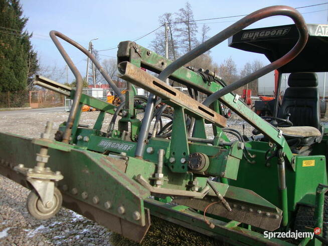 układarka do kostki Burgdorf AT4