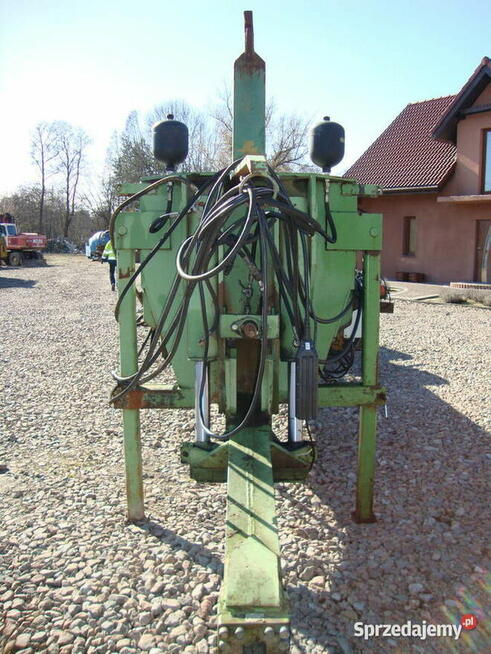 przyczepa hakowiec WAF do ciągnika